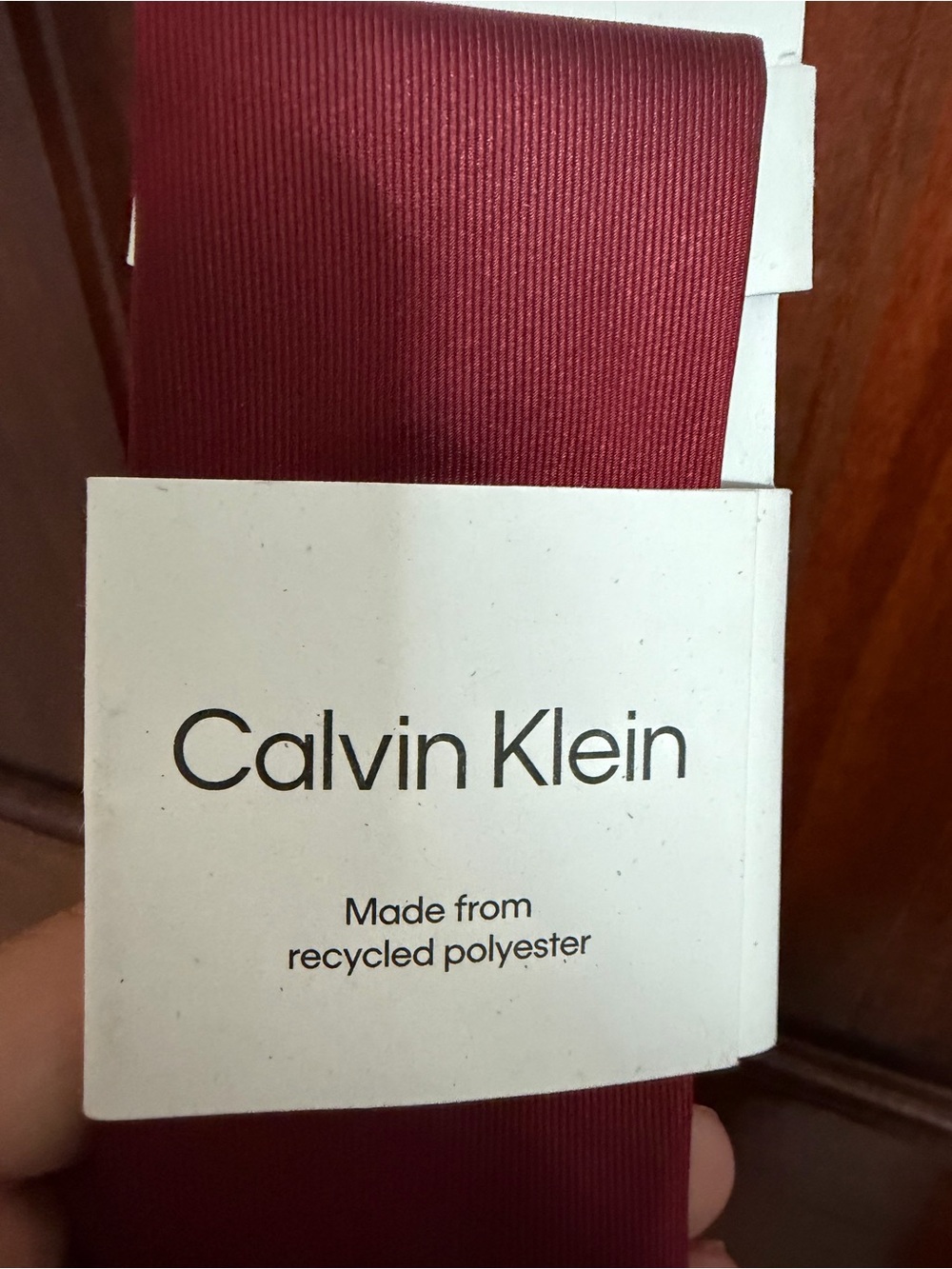 Calvin Klein Unison Solid Tie Men’s Burgundy Wine 2.5” NWT Recycled Polyester - Picture 1 of 5